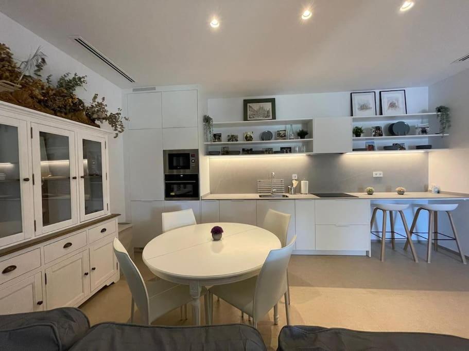 Apartamento Con Jardin Y Piscina En コルドバ エクステリア 写真