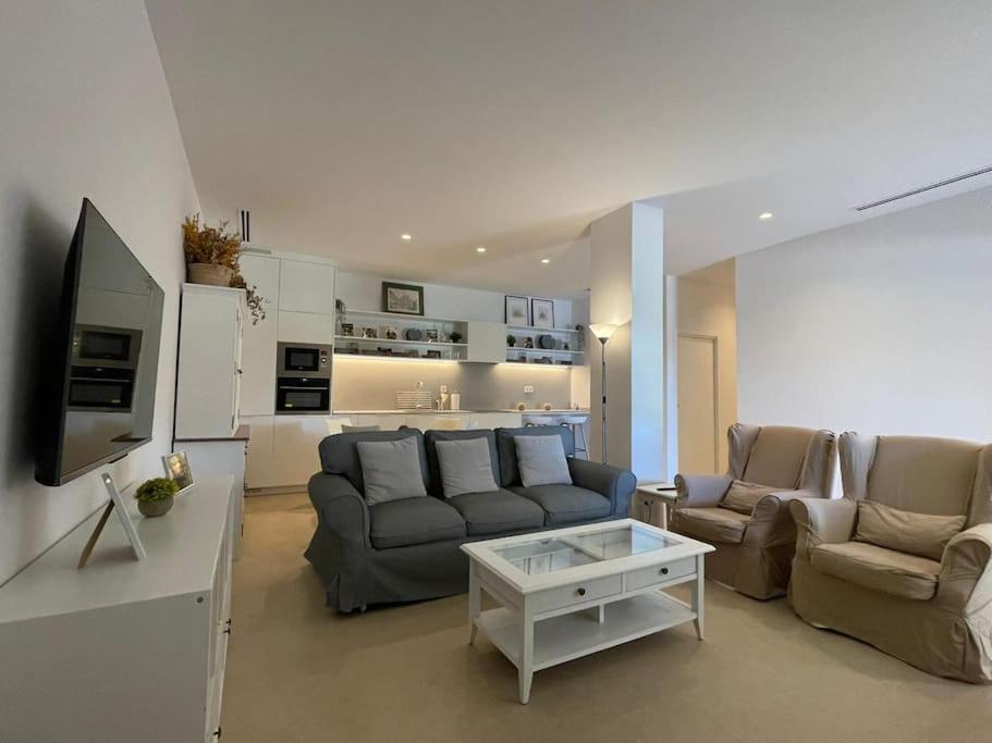 Apartamento Con Jardin Y Piscina En コルドバ エクステリア 写真
